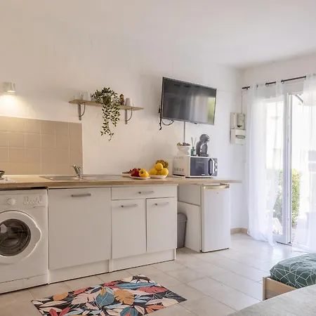 Casa Pinetta Santa-Maria-Poggio (Corsica)